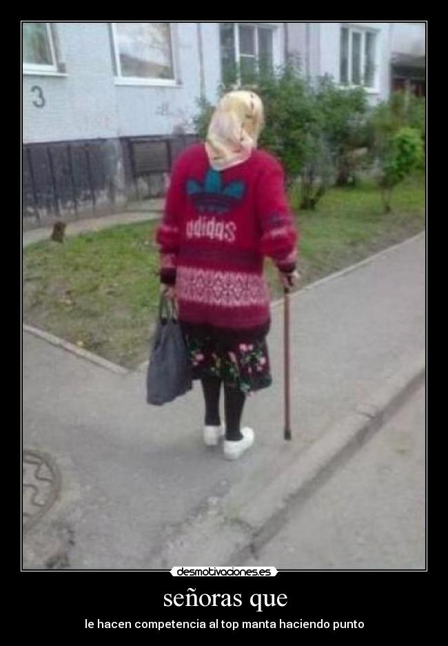 señoras que - le hacen competencia al top manta haciendo punto