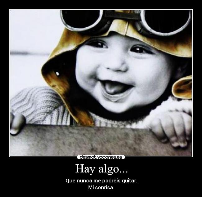 Hay algo... -