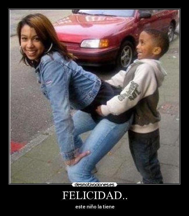 FELICIDAD.. - este niño la tiene