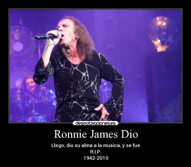 Ronnie James Dio -