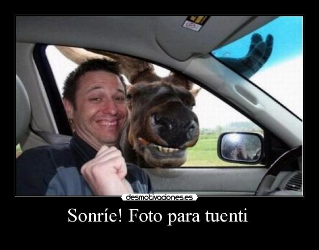 carteles tuenti sonrie foto para tuenti desmotivaciones