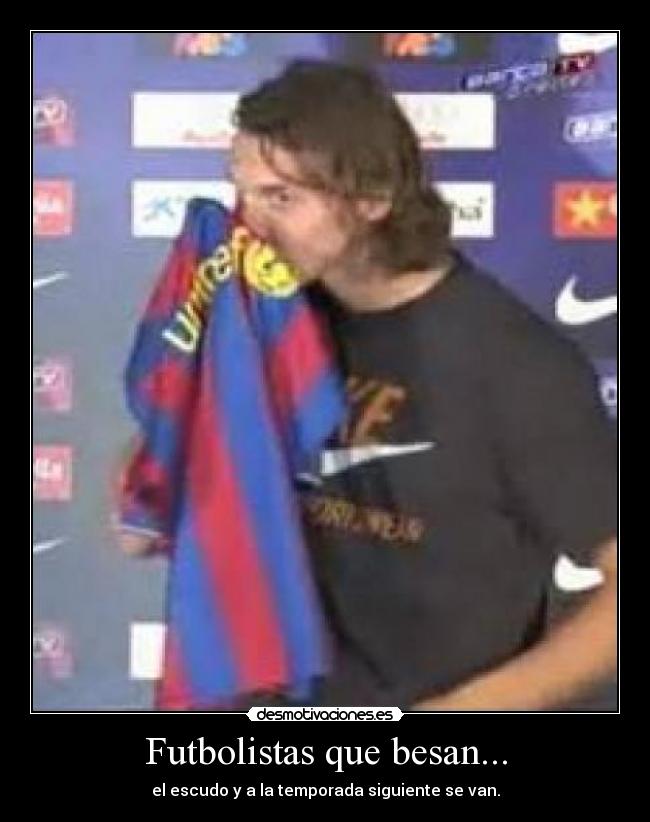 Futbolistas que besan... -