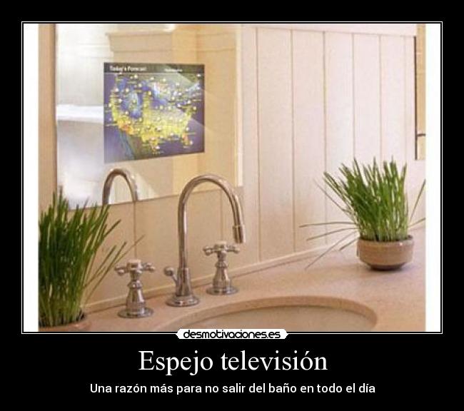 Espejo televisión - Una razón más para no salir del baño en todo el día