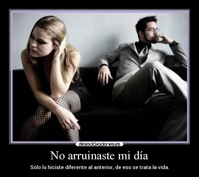 carteles qwertyuiopasdfghjklnzxcvbnm desmotivaciones