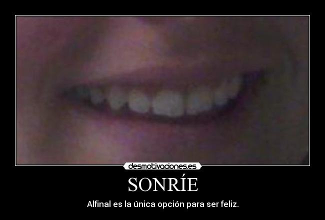SONRÍE - 