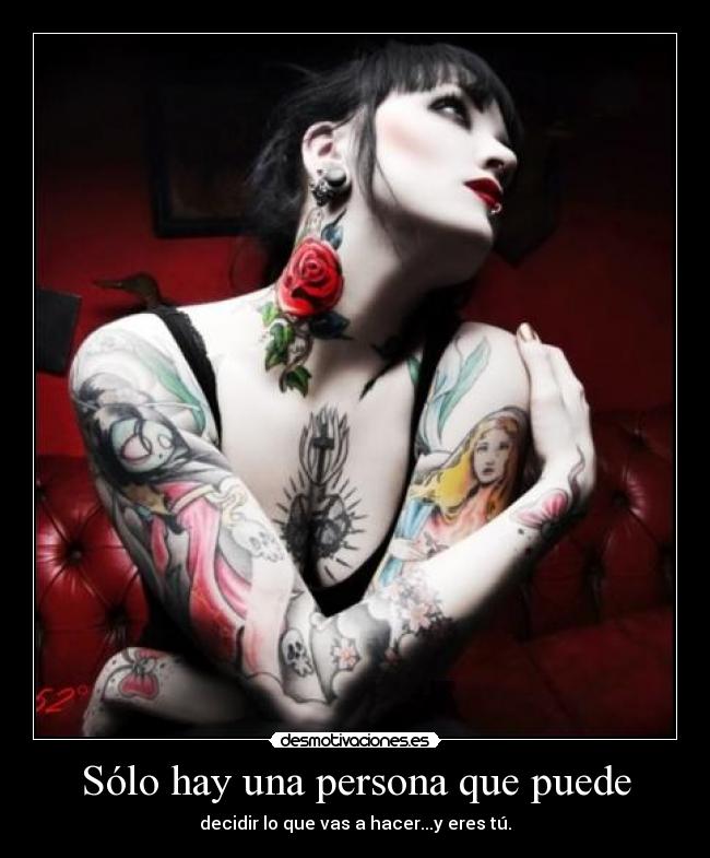 carteles solo hay una persona desmotivaciones