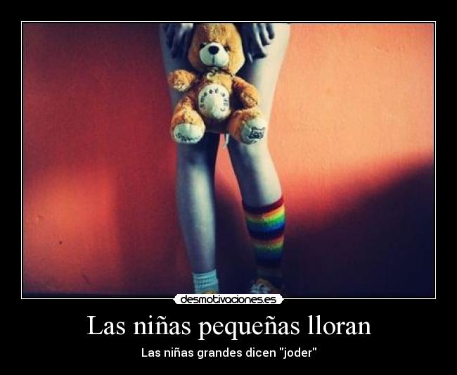Las niñas pequeñas lloran -