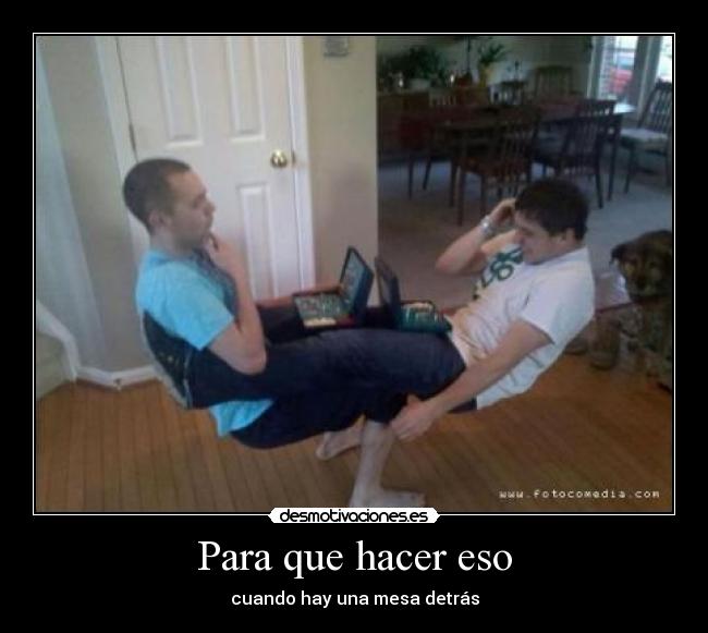 carteles tontos mesa detras ajedrez desmotivaciones