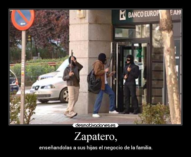 Zapatero, - enseñandolas a sus hijas el negocio de la familia.