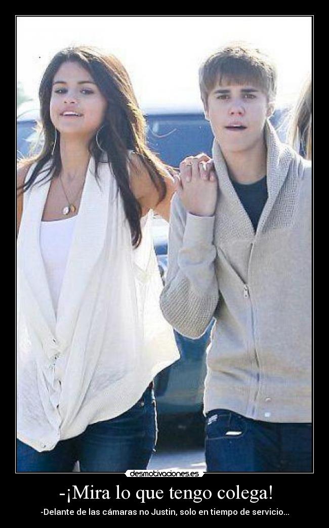 -¡Mira lo que tengo colega! -