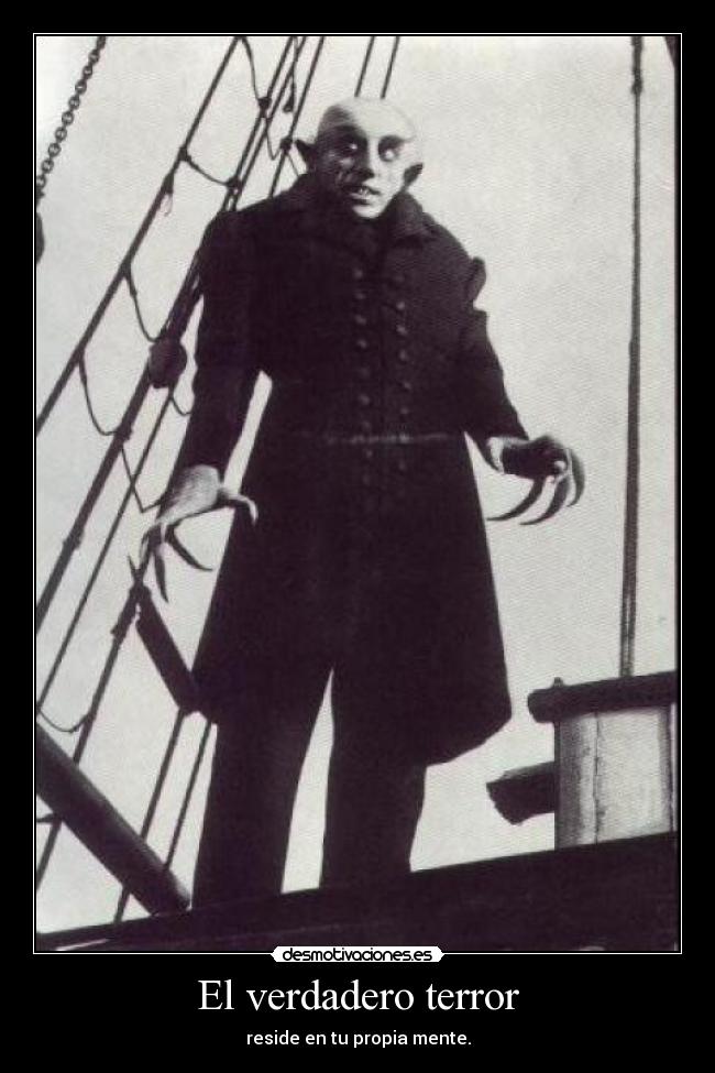 carteles terror nosferatu desmotivaciones