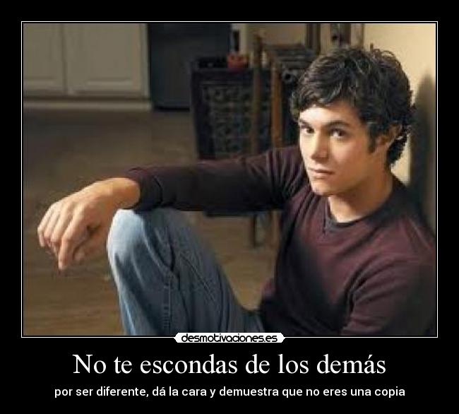 No te escondas de los demás -