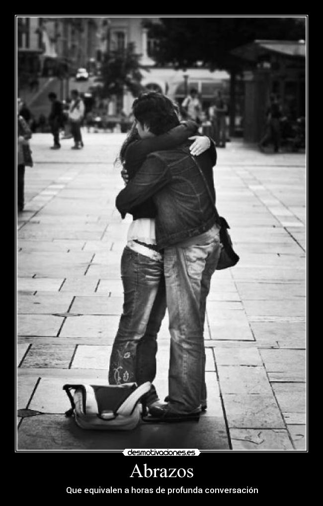 Abrazos -