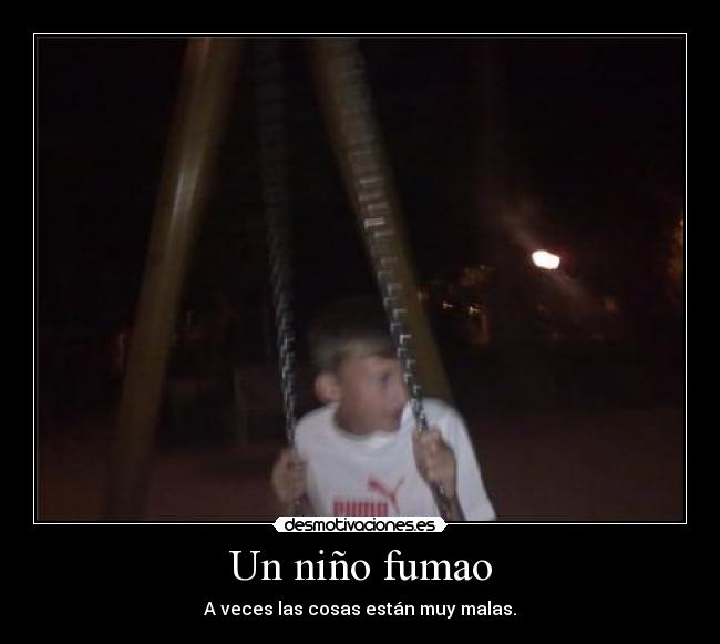 Un niño fumao -