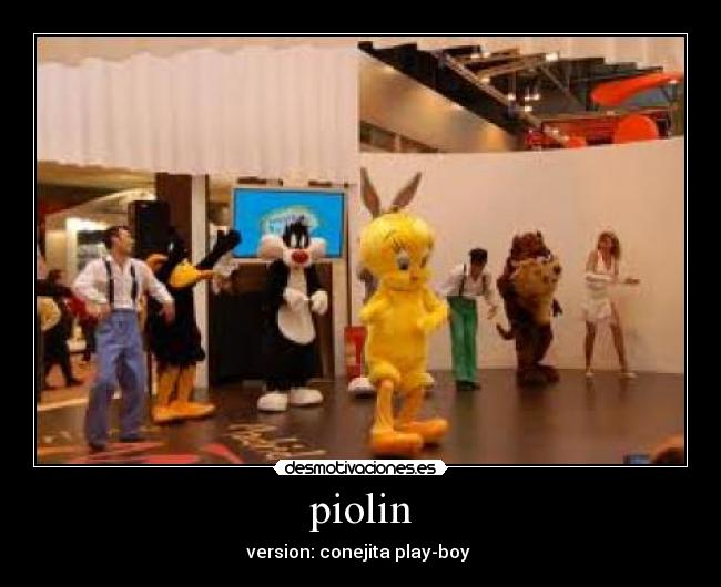 piolin - version: conejita play-boy 