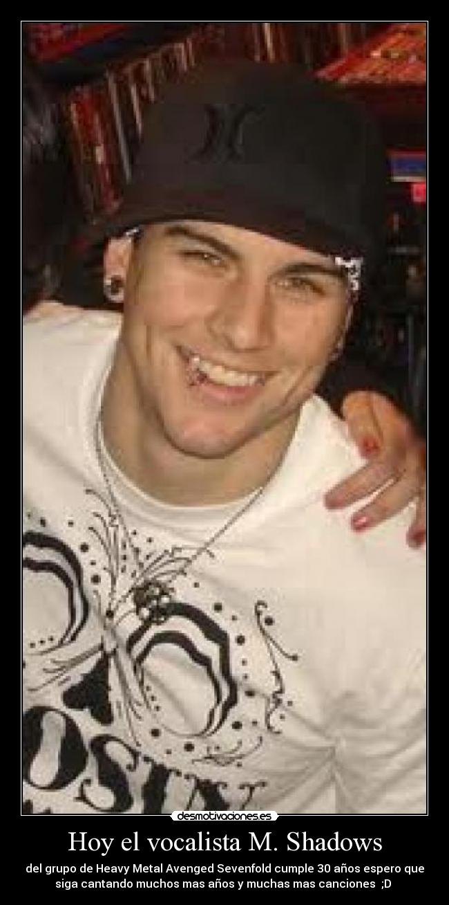 Hoy el vocalista M. Shadows - 