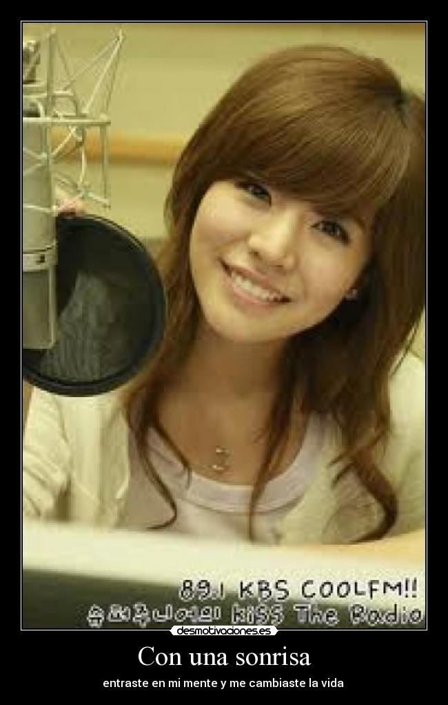 Con una sonrisa -