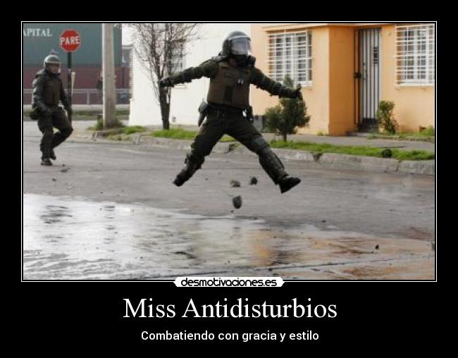 Miss Antidisturbios - Combatiendo con gracia y estilo