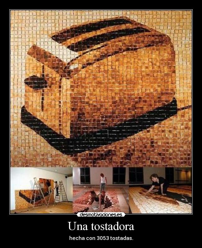 Una tostadora - hecha con 3053 tostadas.