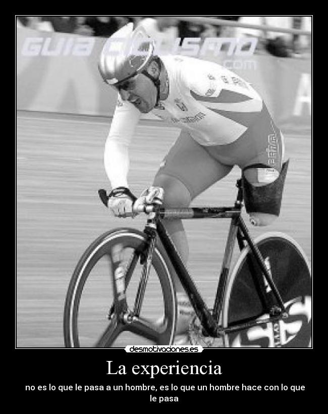 La experiencia - no es lo que le pasa a un hombre, es lo que un hombre hace con lo que le pasa