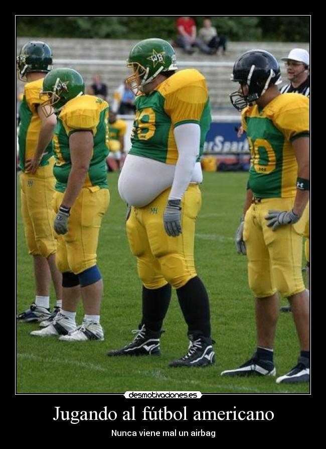 Jugando al fútbol americano - Nunca viene mal un airbag