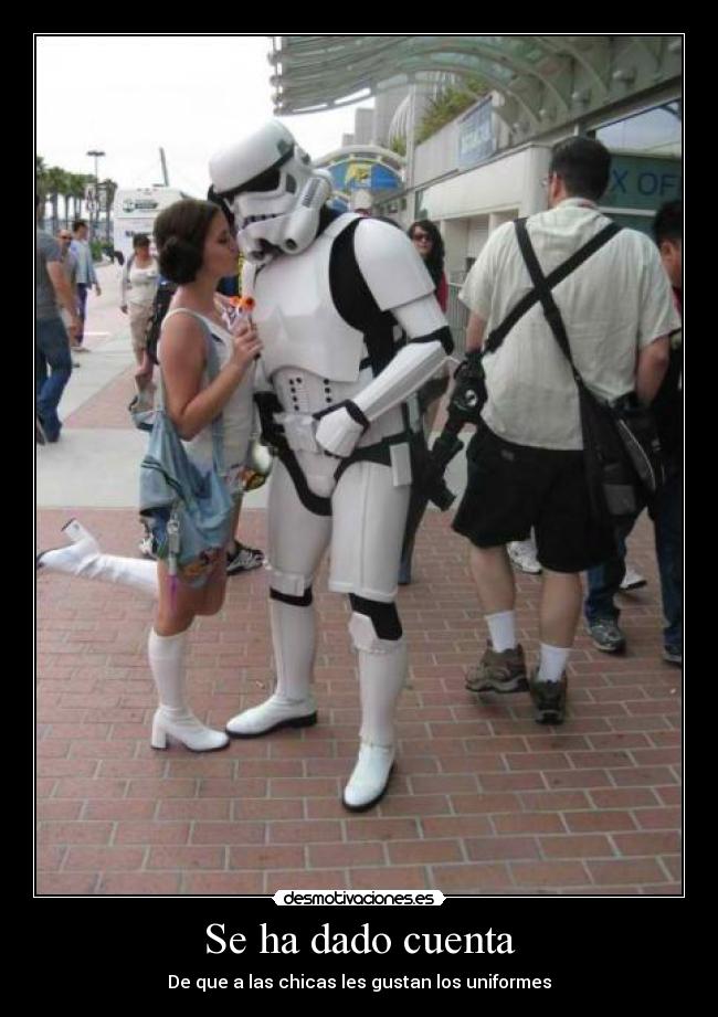 Se ha dado cuenta - De que a las chicas les gustan los uniformes