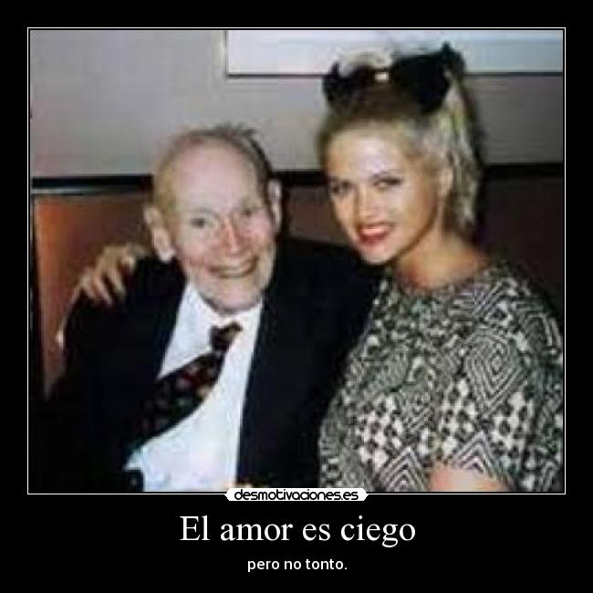 carteles amor amor ciego tonto desmotivaciones