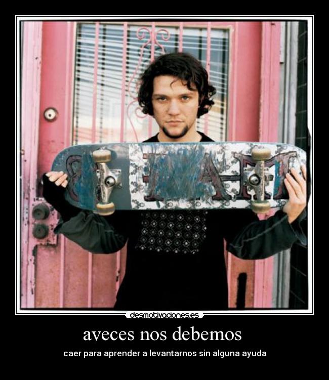 aveces nos debemos -