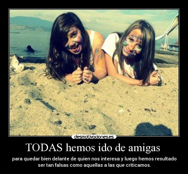 TODAS hemos ido de amigas -