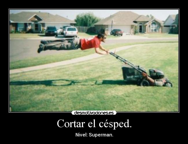 Cortar el césped. -