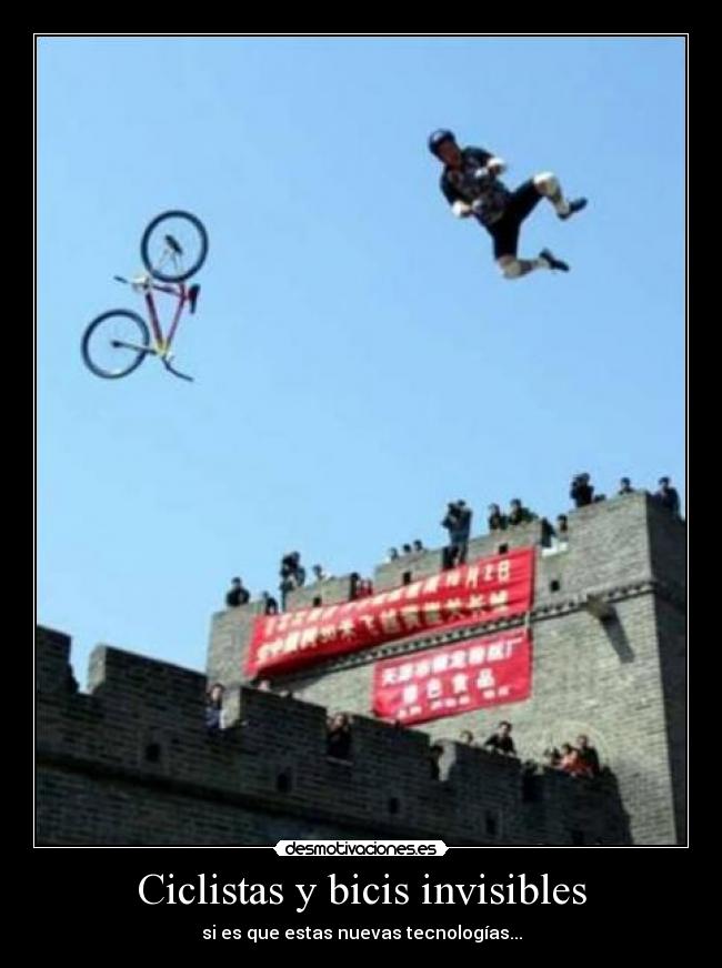 Ciclistas y bicis invisibles -