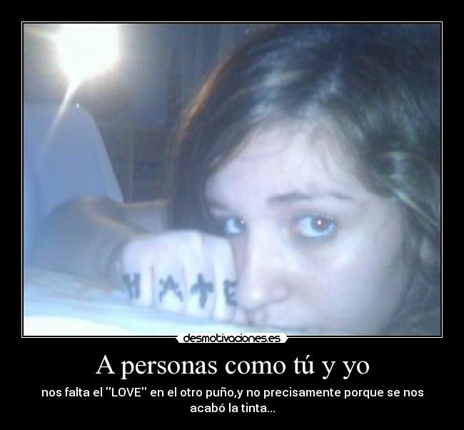 carteles hate love desmotivaciones