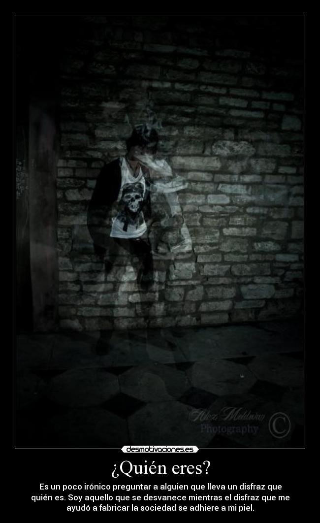 carteles disfraz desmotivaciones