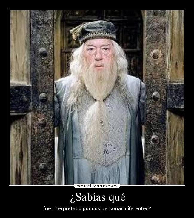 ¿Sabías qué - fue interpretado por dos personas diferentes?