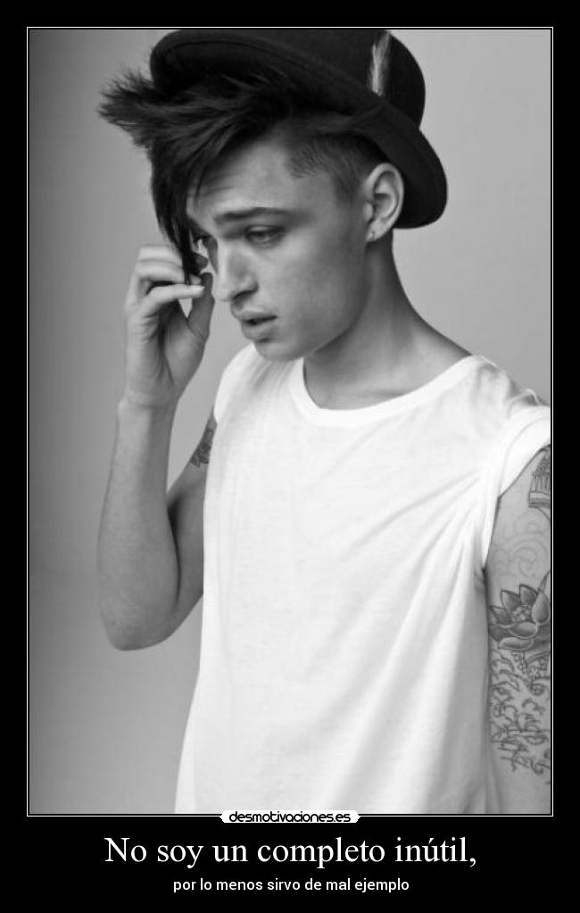 carteles subestimacion desmotivaciones