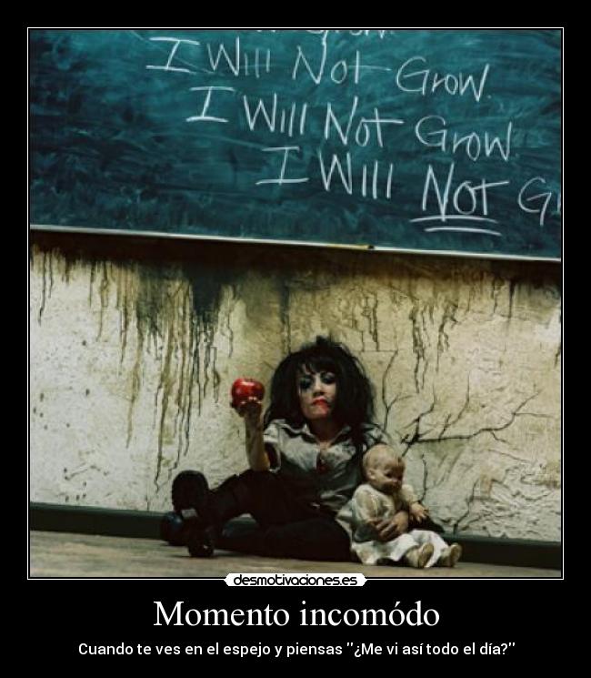 carteles the awkward moment desmotivaciones