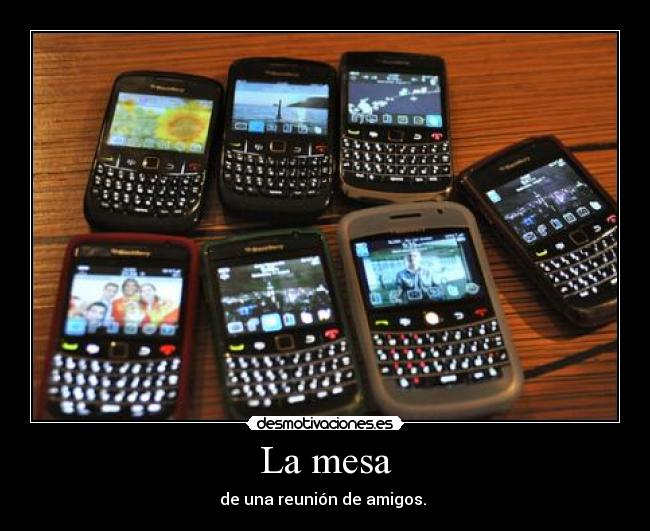 La mesa - de una reunión de amigos.