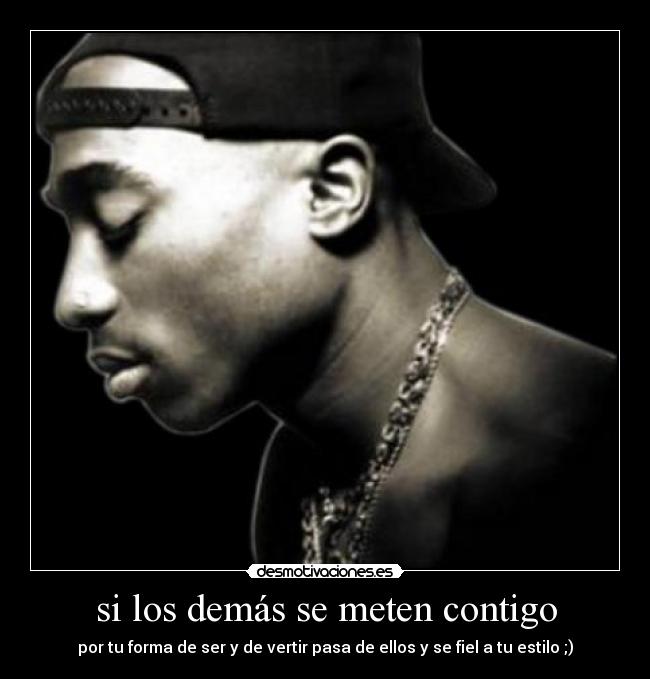 si los demás se meten contigo - por tu forma de ser y de vertir pasa de ellos y se fiel a tu estilo ;)