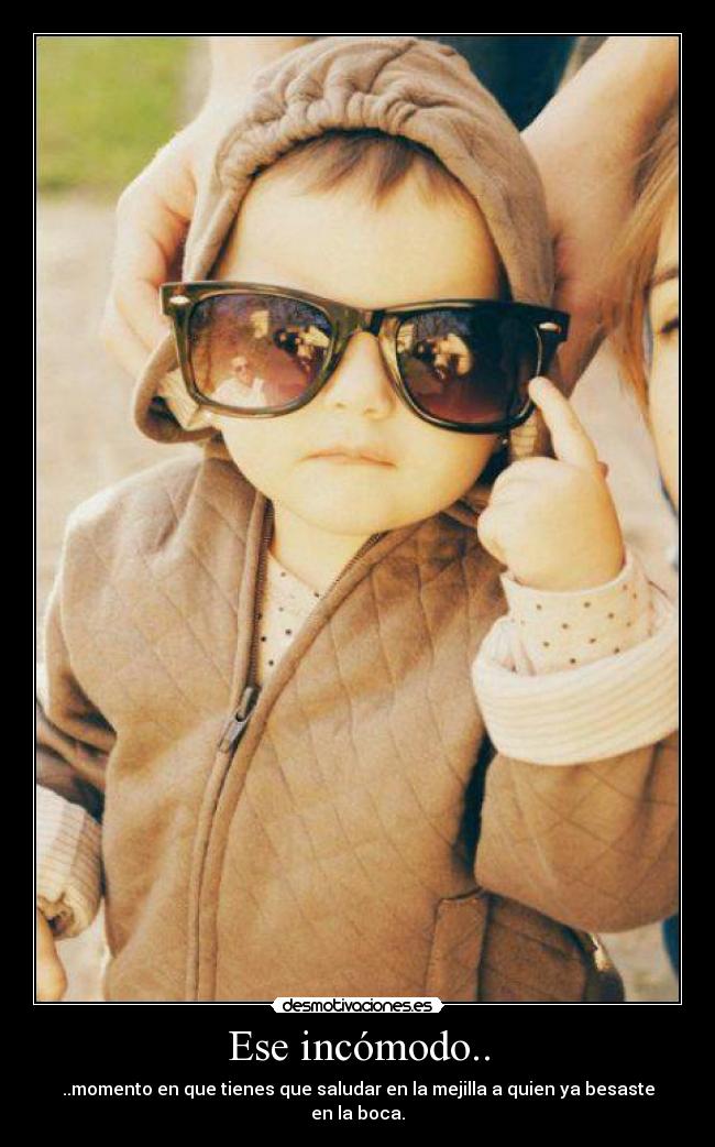 Ese incómodo.. - ..momento en que tienes que saludar en la mejilla a quien ya besaste en la boca.
