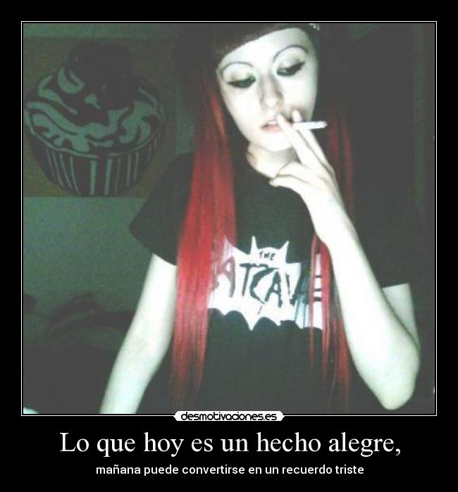 carteles chica fumando desmotivaciones