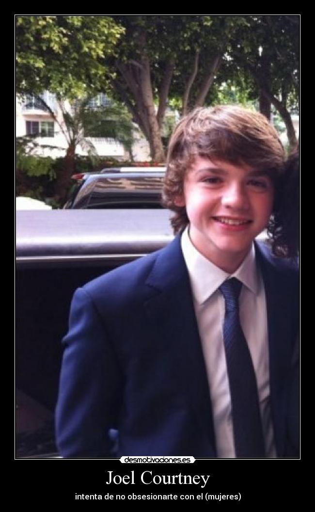 Joel Courtney - intenta de no obsesionarte con el (mujeres)