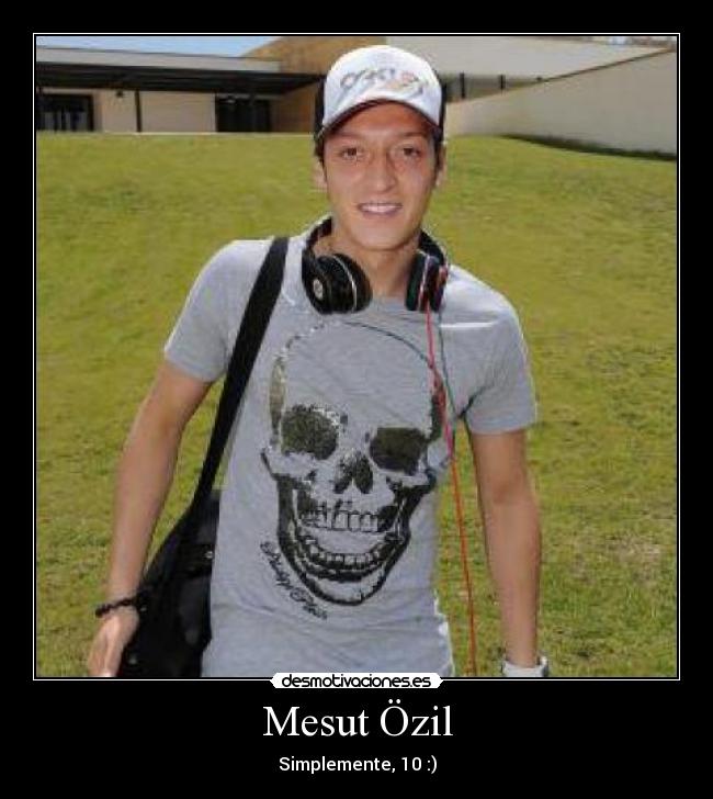 Mesut Özil - 