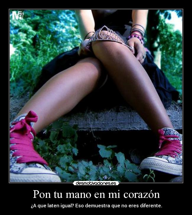 carteles corazon corazon mano diferente desmotivaciones