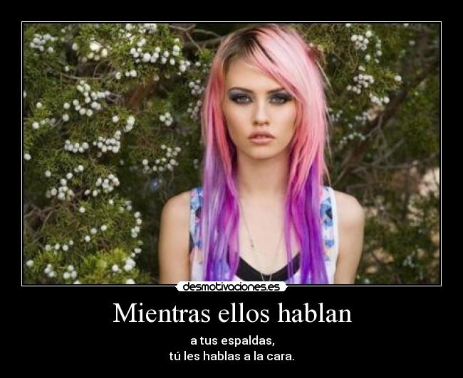 Mientras ellos hablan -