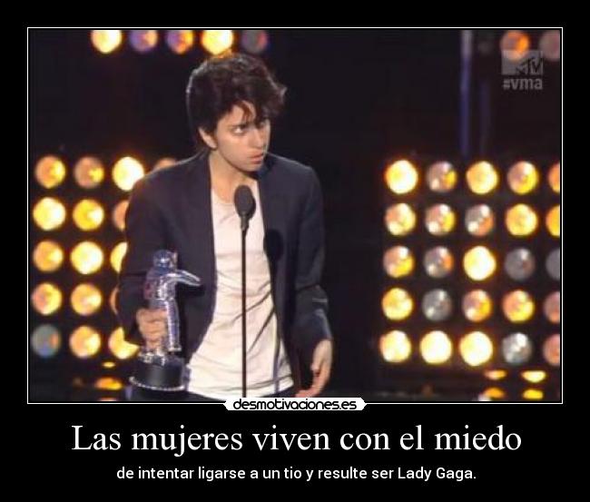 Las mujeres viven con el miedo -