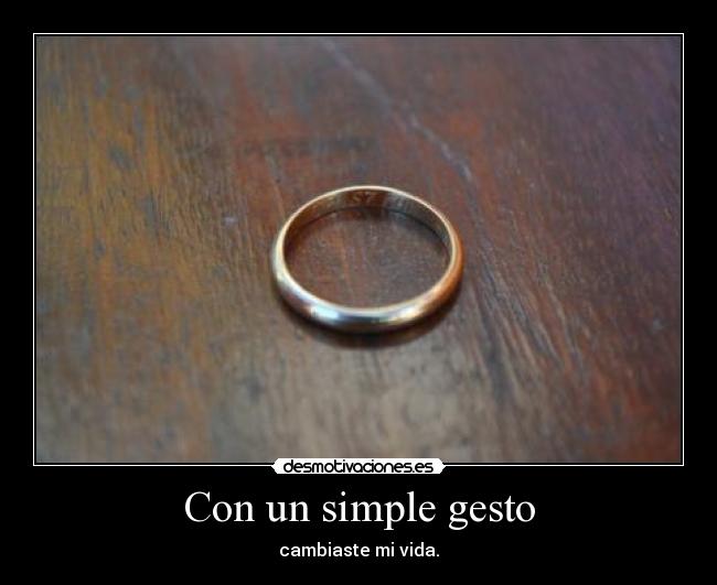 Con un simple gesto -