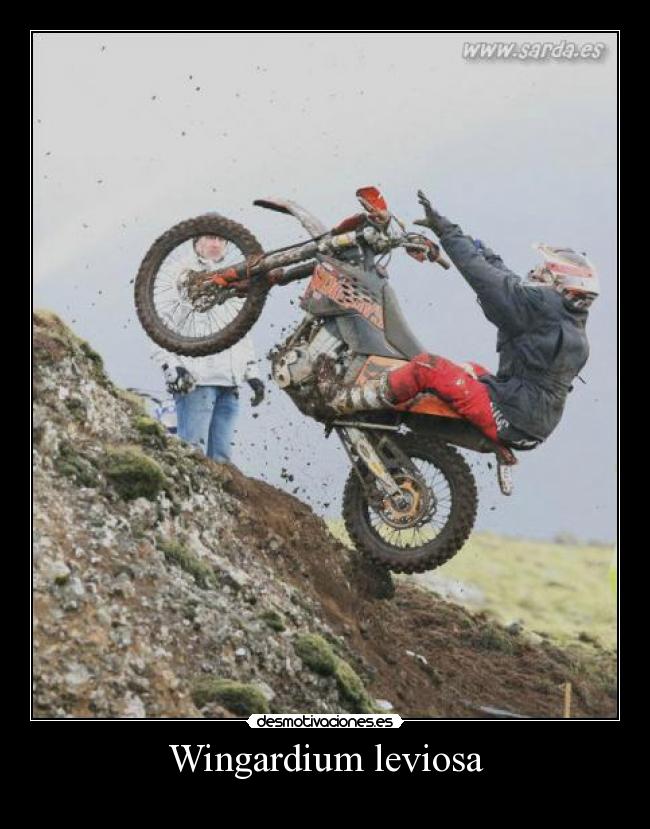 carteles motocross desmotivaciones