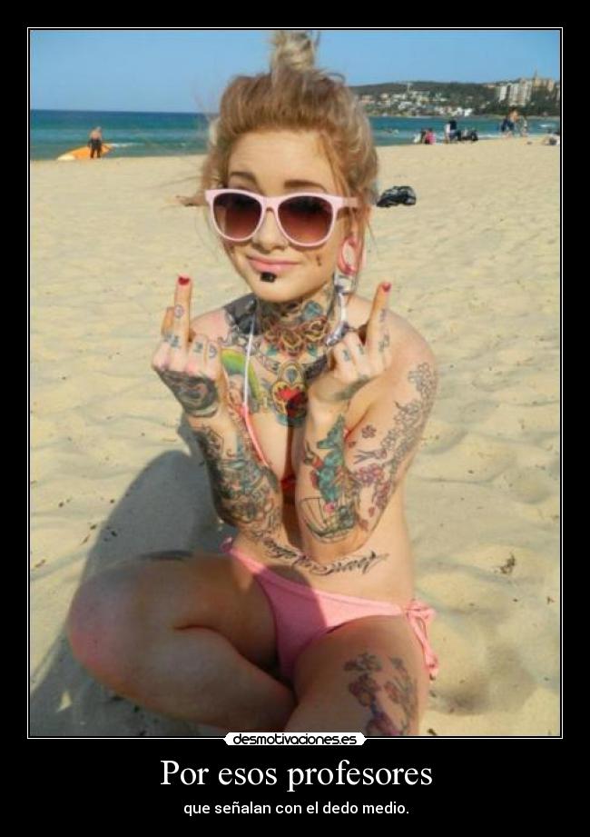 Por esos profesores -