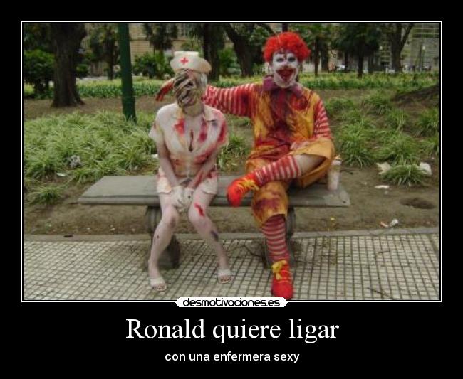 Ronald quiere ligar - con una enfermera sexy