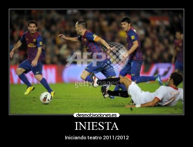 INIESTA - Iniciando teatro 2011/2012